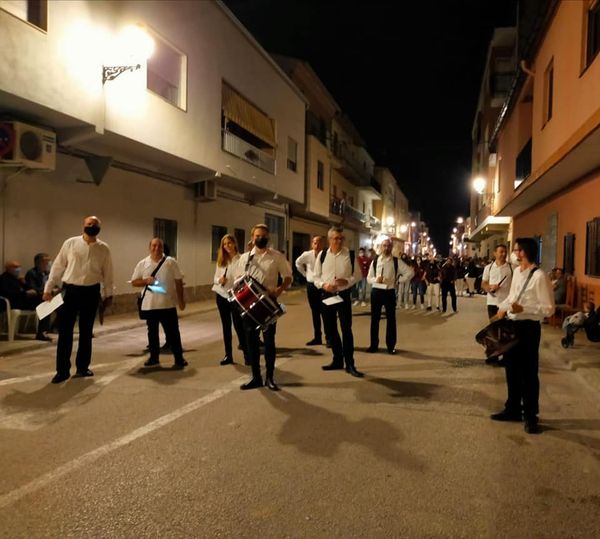 Desfilada de Moros i Cristians La Pobla del Duc